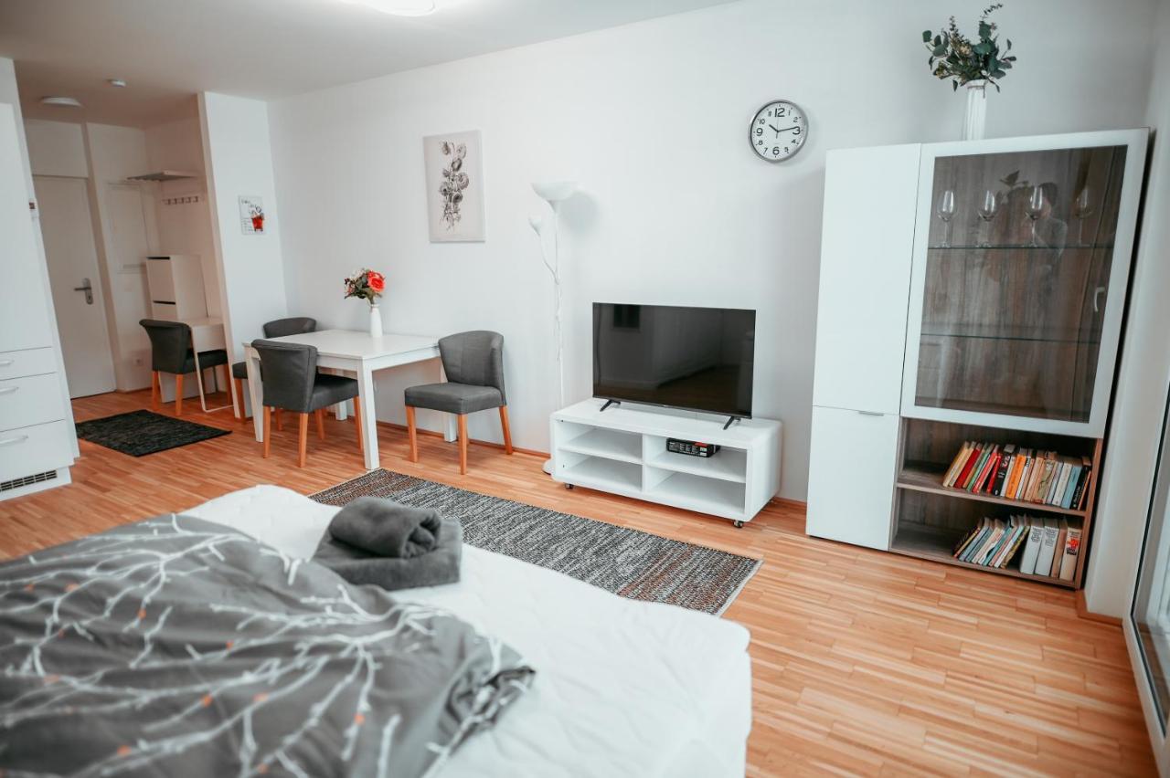 Vienna Danube Apartment 45 エクステリア 写真
